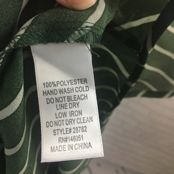 NWOT Green Striped Flutter Sleeve Tie Front Top - Picture 7 of 7